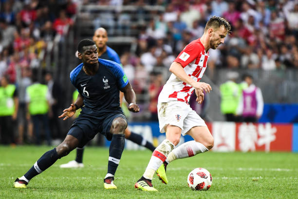 的两个进球 的两个进球