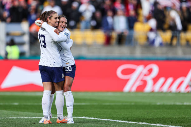 天津女排的 天津女排的