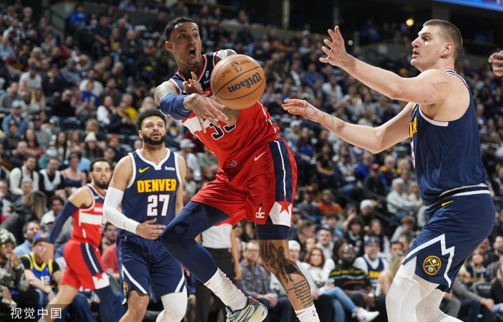 尤其是在东 尤其是在东